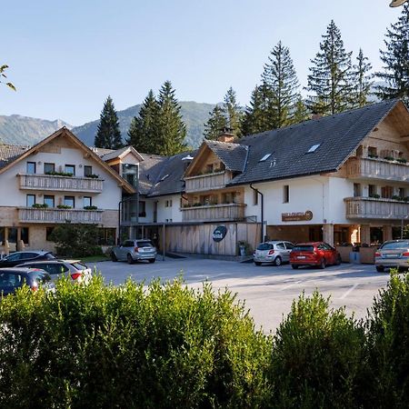 Art Hotel Kristal Бохинь Экстерьер фото
